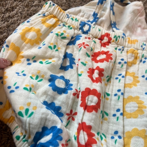 NWOT Hanna andersson baby muslin daisy chair print color romper bubble 12-18 mos - Picture 3 of 5